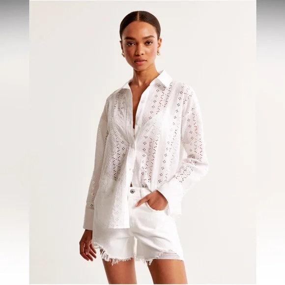 Abercrombie Eyelet Embroidered Button Up Blouse White Oversized XS - Picture 3 of 9